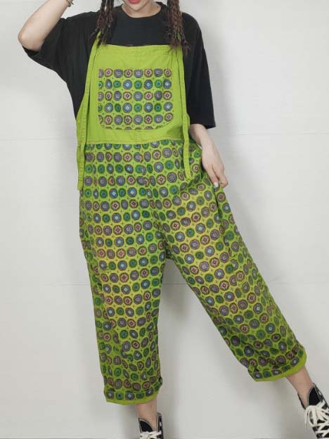 Women Half Sleeve V-neck Solid Color Dress