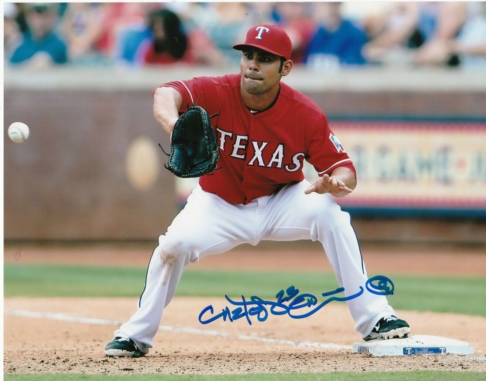 CARLOS PENA TEXAS RANGERS ACTION SIGNED 8x10