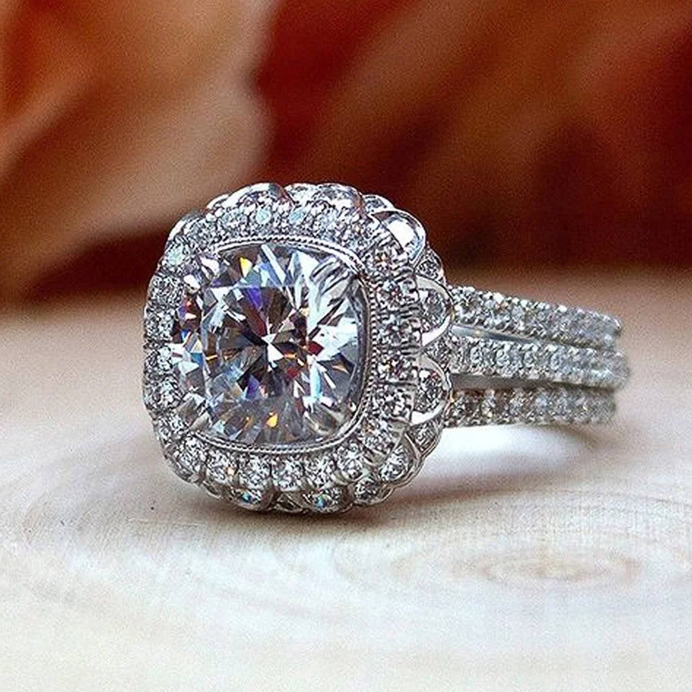 Huitan Exquisite Flower Design AAA CZ Ring for Women Full Bling Iced Out Bridal Wedding Accessories High Quality Fashion Jewelry
