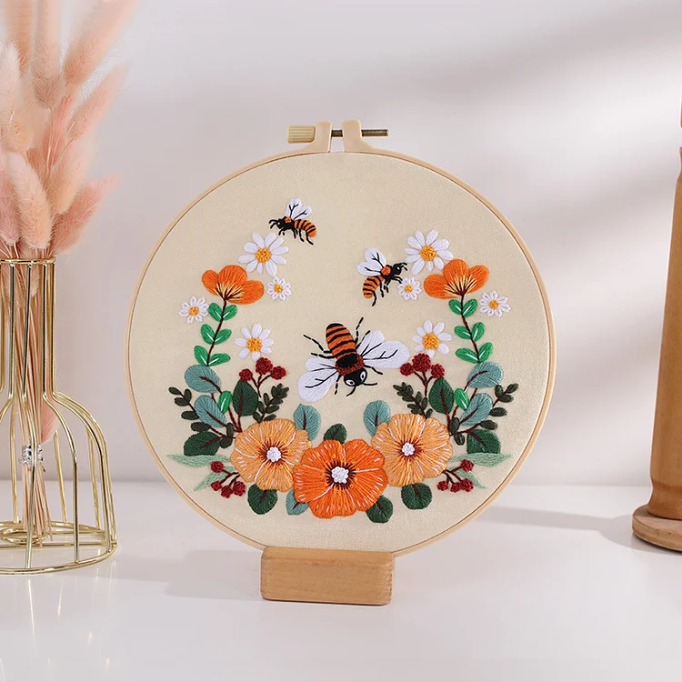 Bee Flower Wreath Embroidery Kits