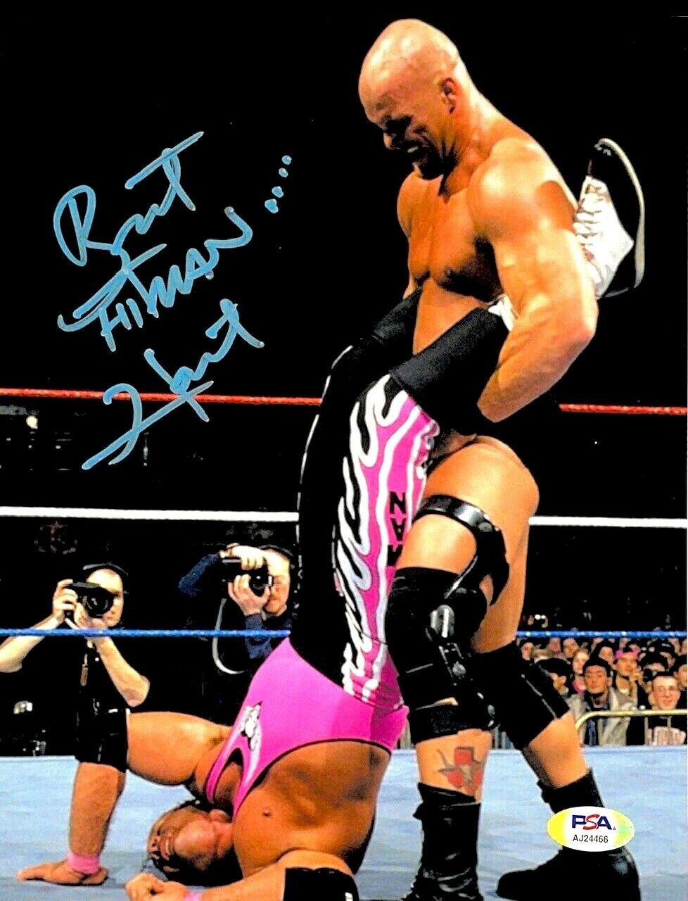 WWE BRET HART HAND SIGNED AUTOGRAPHED 8X10 WRESTLING Photo Poster painting WITH PSA DNA COA 5