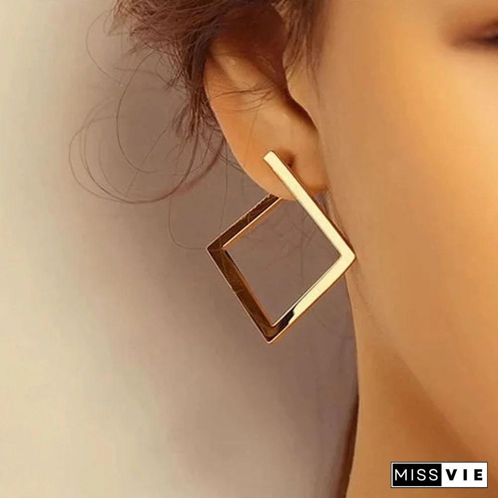 SQUARE HOOP EARRINGS