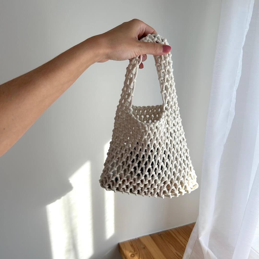 nordic_peace_white_crochet_handbag