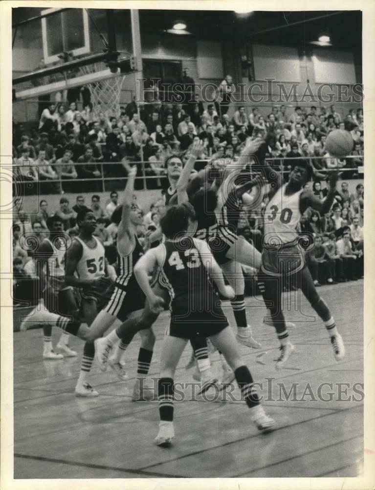 Press Photo Poster painting Philip Schuyler High School Basketball Team Plays in Game