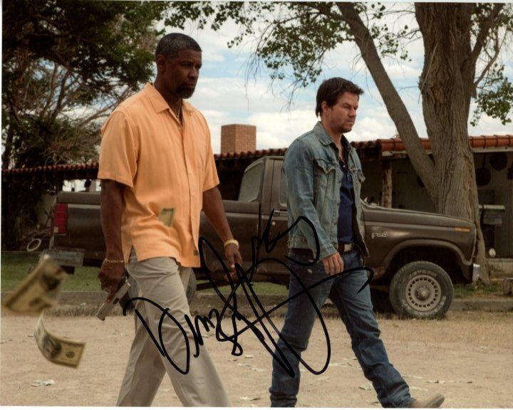 DENZEL WASHINGTON and MARK WAHLBERG signed autographed 2 GUNS 8x10 Photo Poster painting