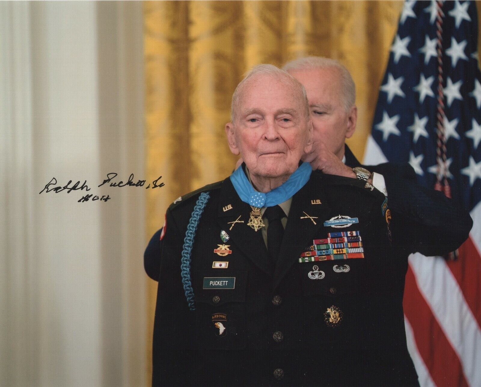 RALPH PUCKETT JR. SIGNED 8x10 Photo Poster painting AUTOGRAPH KOREA MEDAL OF HONOR MILITARY