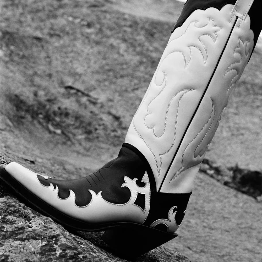 Black & White Chunky Heel Pull On Stitching Women's Western Boots