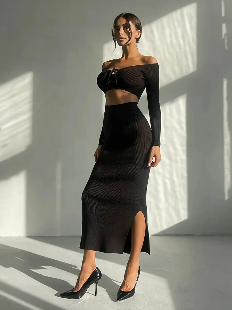 Uveng Uveng Tight Knitted Set Autumn/Winter 2023 New Women's Long-Sleeved Sweater Skirt Two-Set