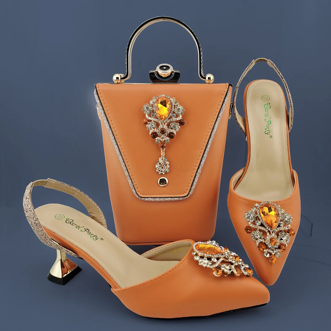 Latest Fashionable Wine Color Noble and Elegant Ladies Shoes and Bag Set Decorated With Heart-Shaped Rhinestone