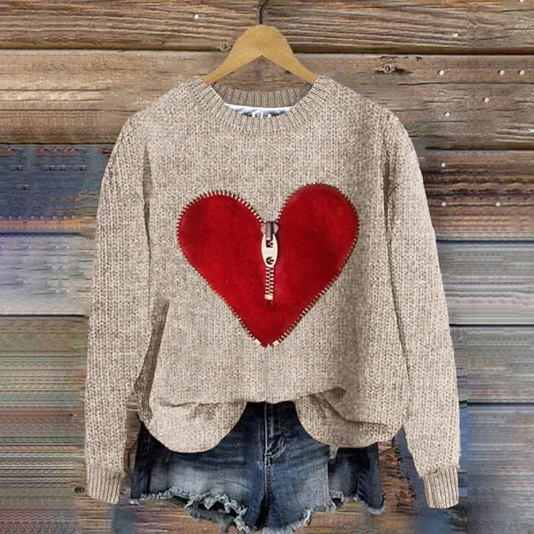 Comstylish Women's Valentine's Day Heart Print Sweater