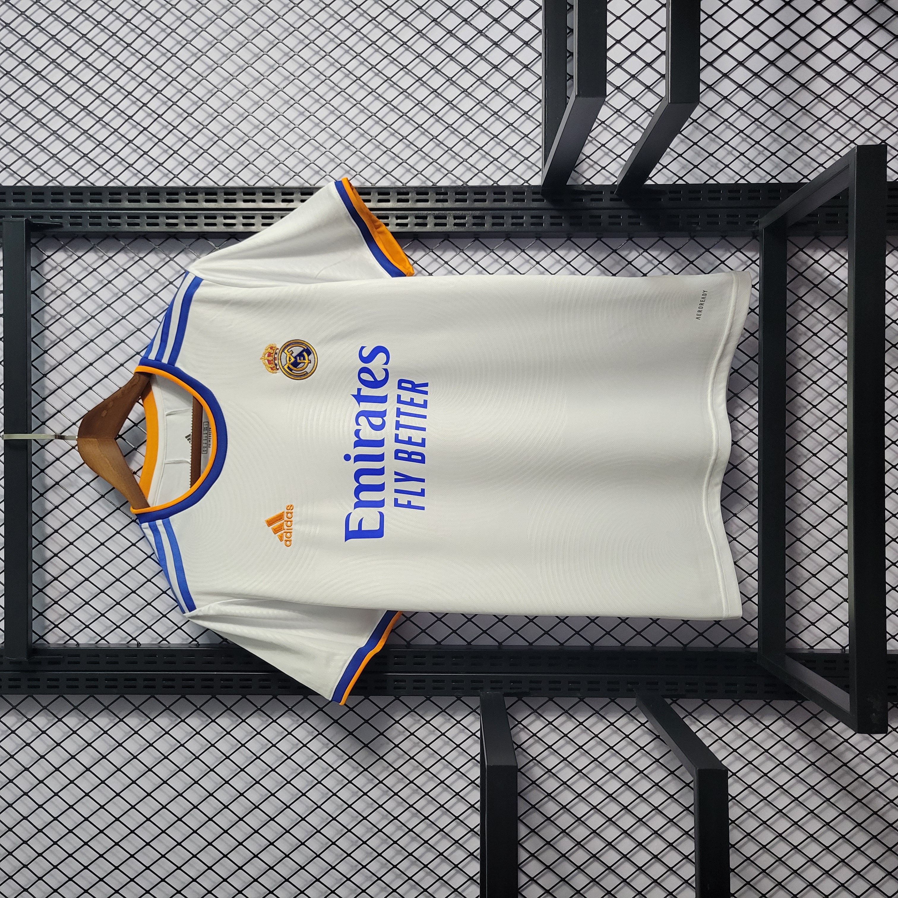 Retro Real Madrid 21-22 Home Stadium Jersey