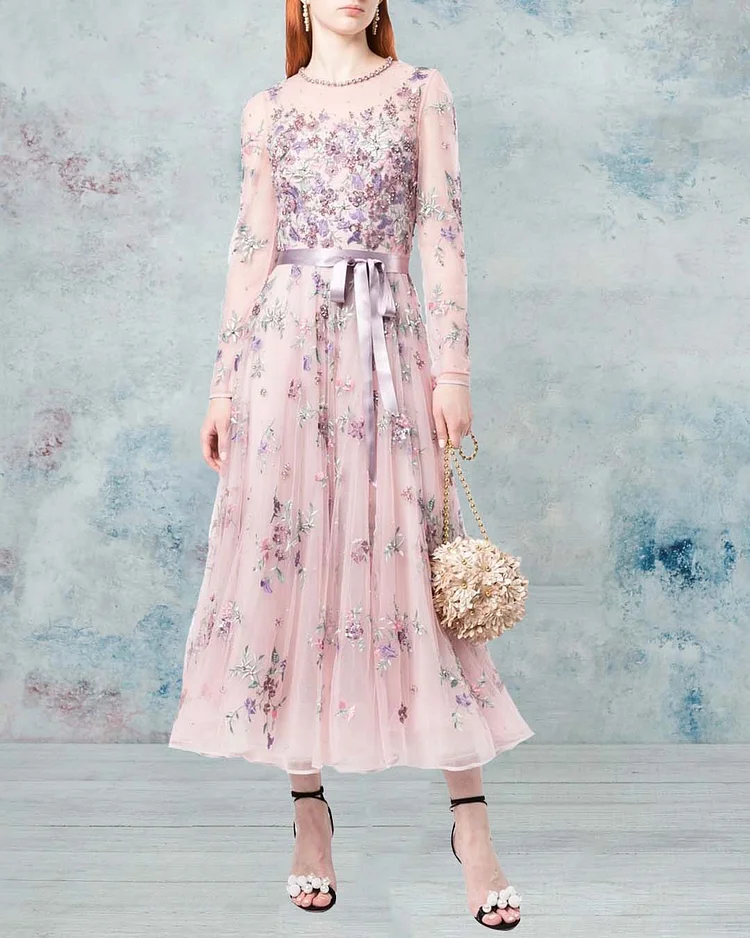 Elegant Floral Embroidery Evening Dress