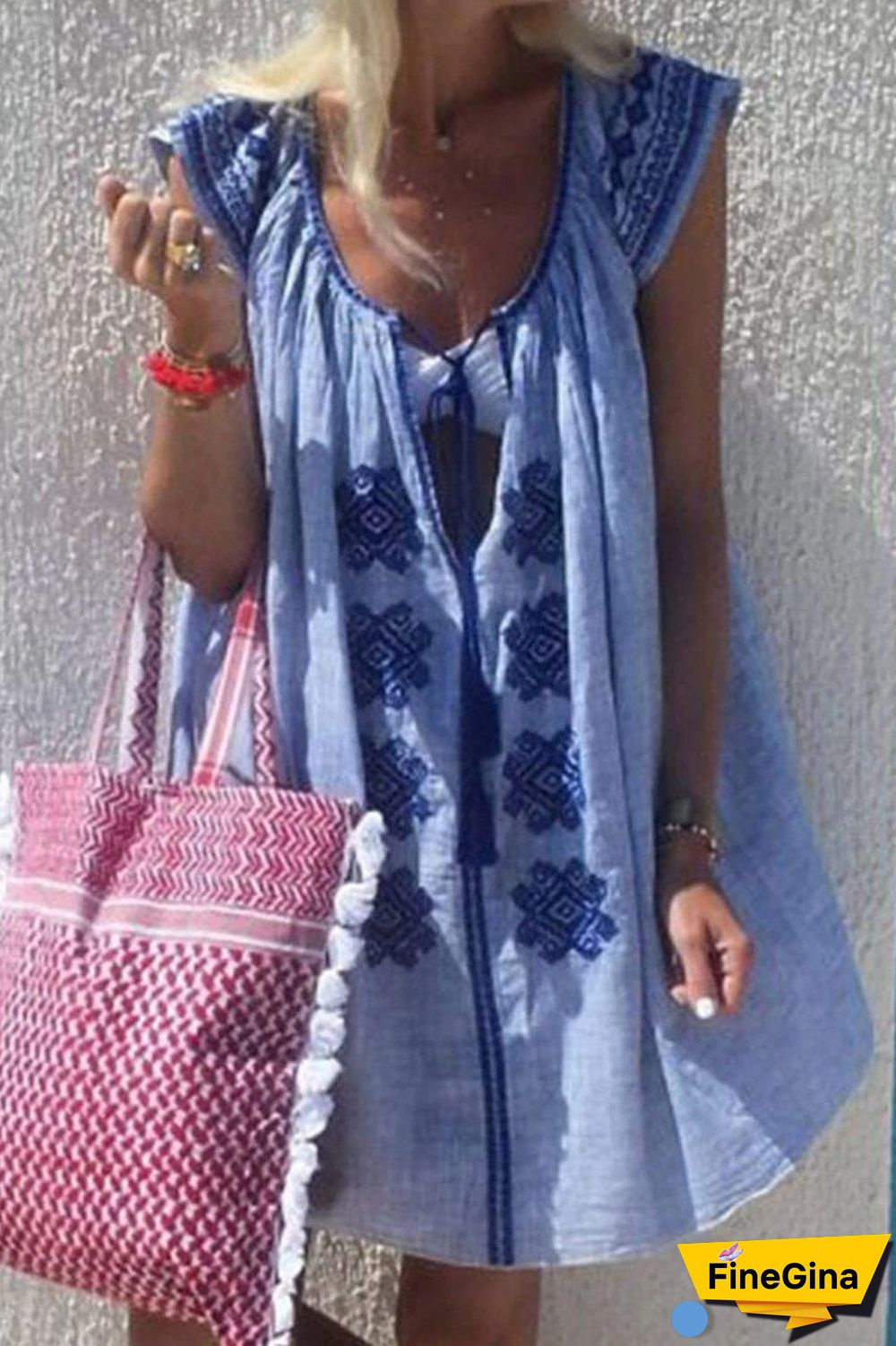 Lace-Up Neckline Sleevelesss Dress