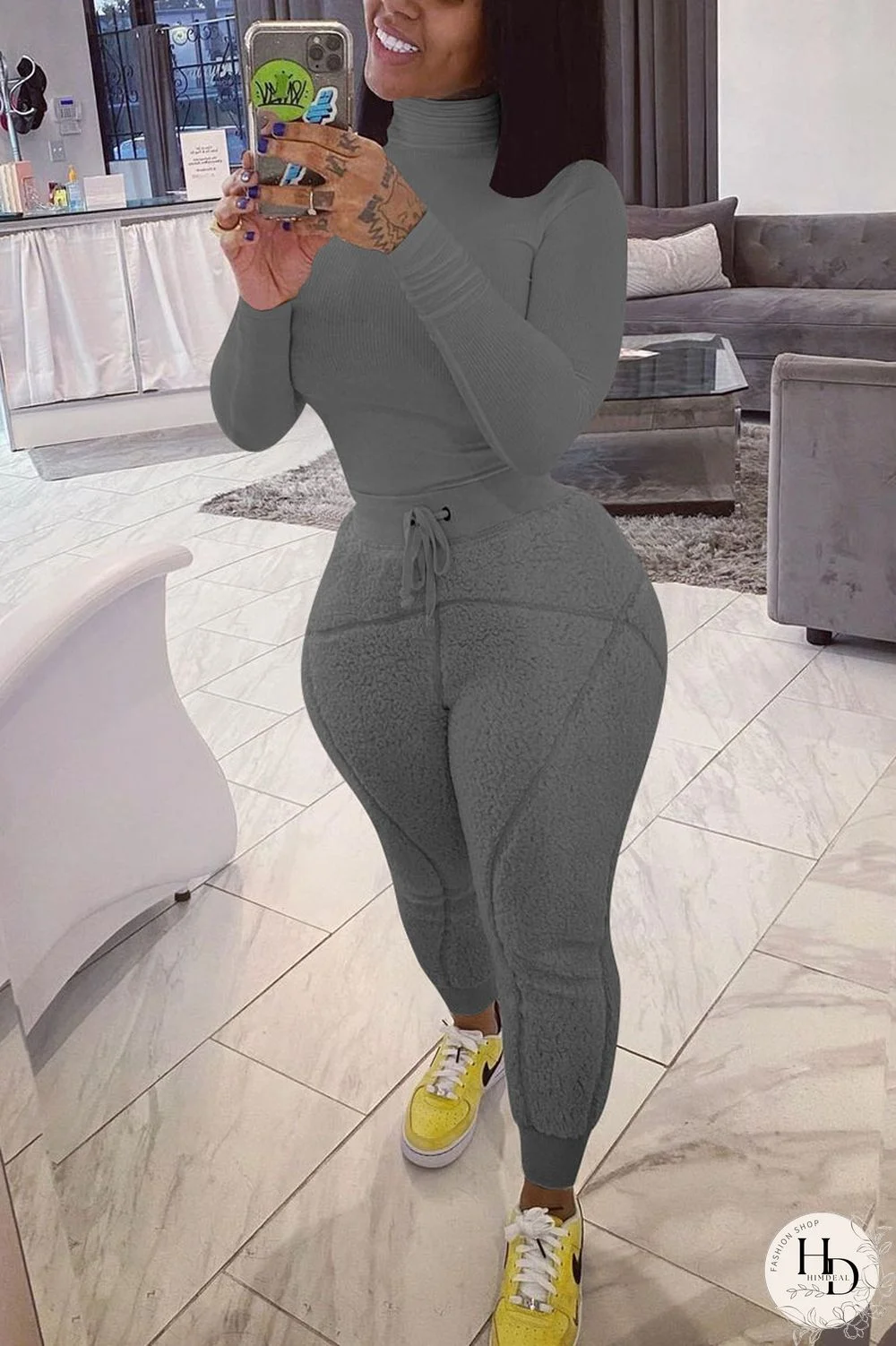 White Street Solid Turtleneck Long Sleeve Two Pieces