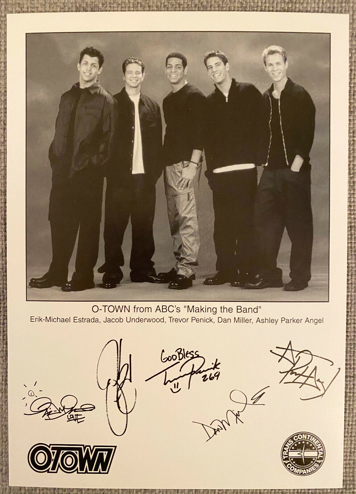 O-Town Signed 5x7 B&W Promo Photo Poster painting - Ashley Parker Angel Erik-Michael Estrada