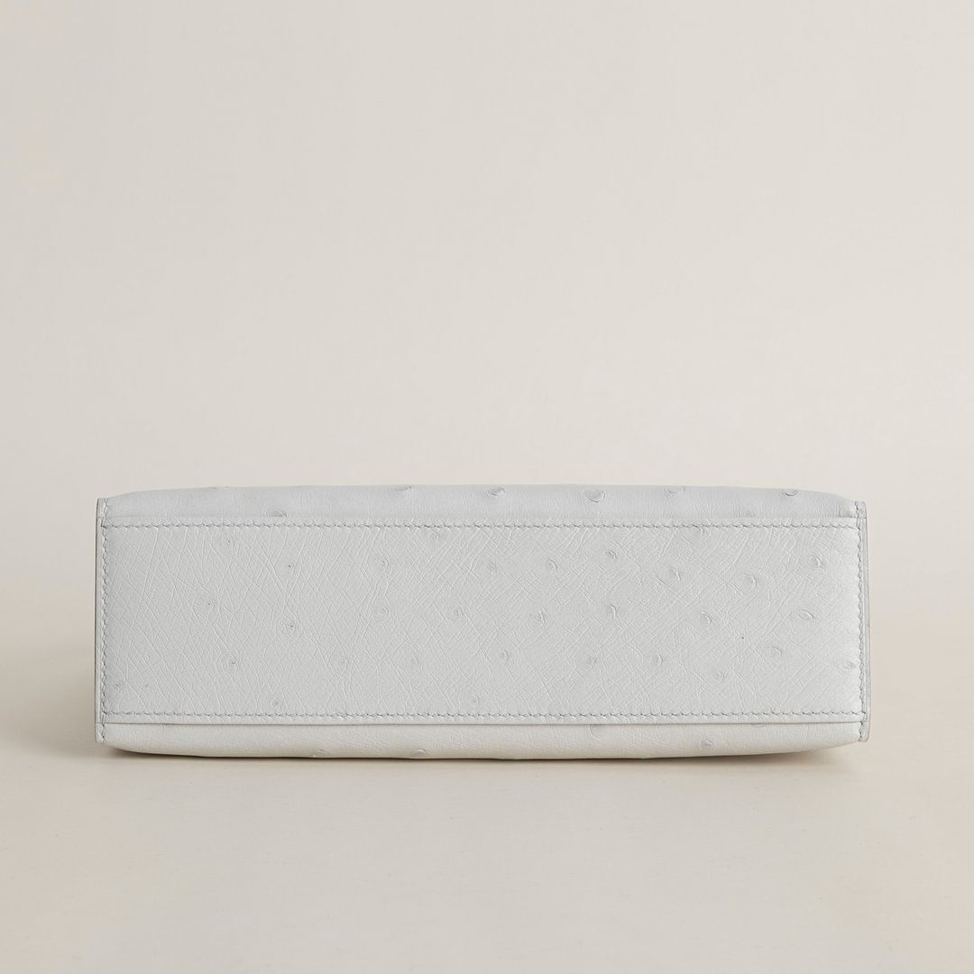 Kelly pochette Ostrich 80 Pearl gray PHW