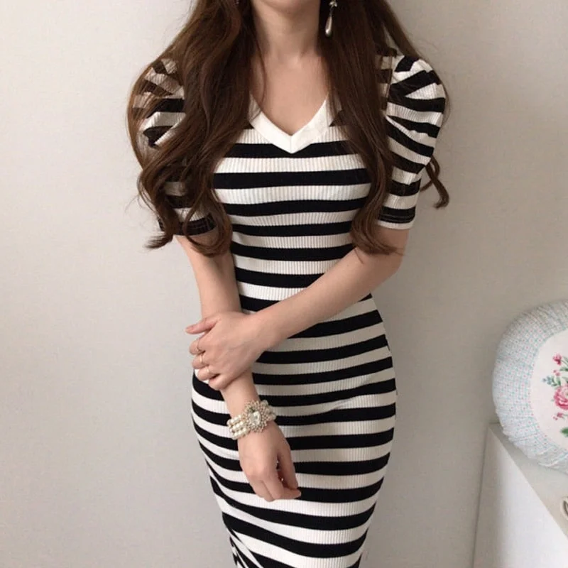 2021 Summer Korean Bottom Knitted Striped Maxi Dress Women Short Sleeve Splitting Bodycon Dresses Fashion Elegant Slim Vestidos