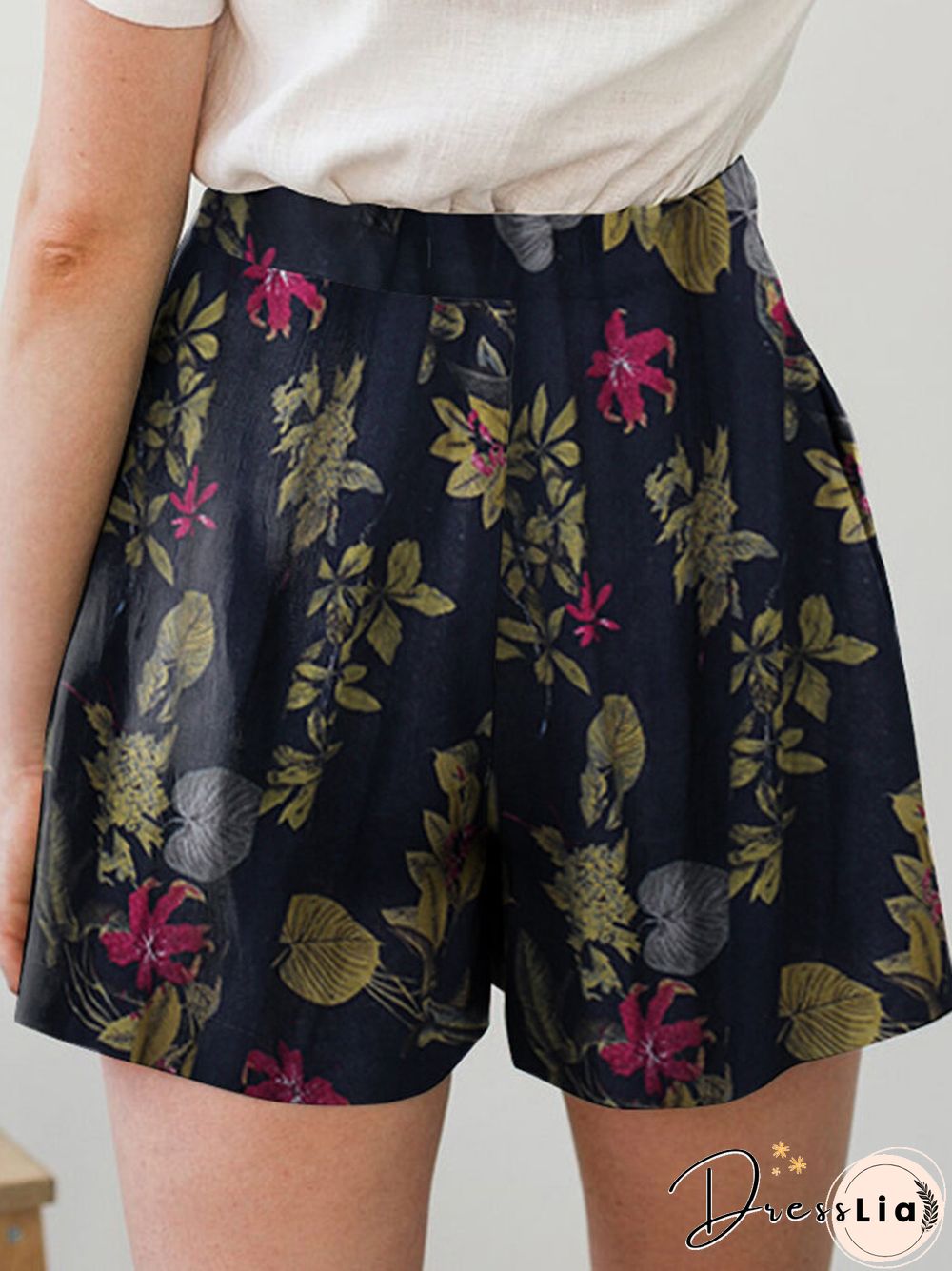 Plant Print Pocket Ruched Casual Shorts