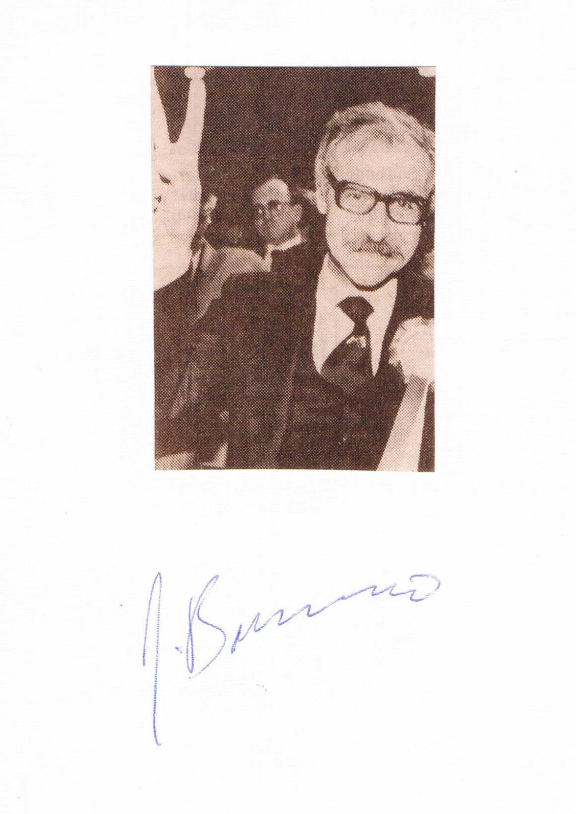 Gibraltar Chief Min. Joe Bossano 1939- autograph signed 4x6