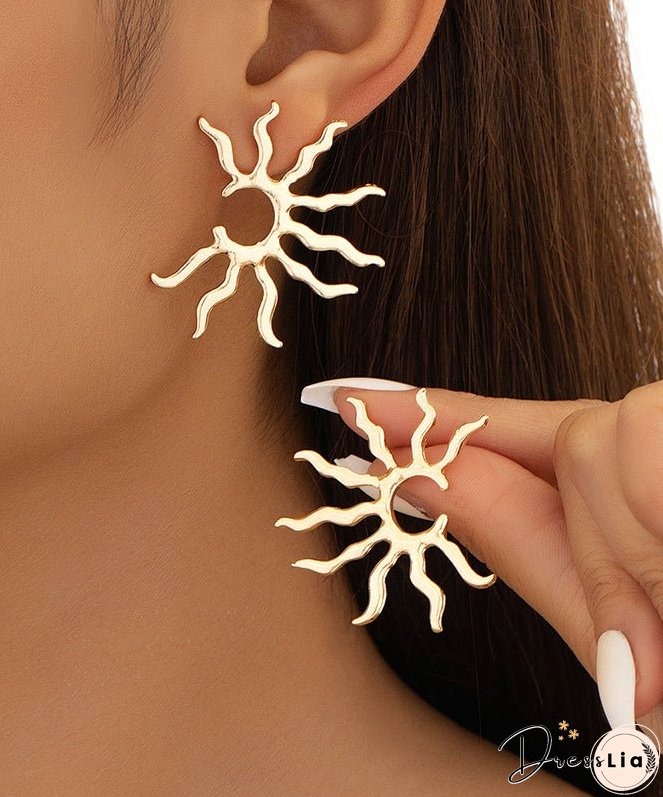 Oversize Gold Copper Alloy Sun Stud Earrings