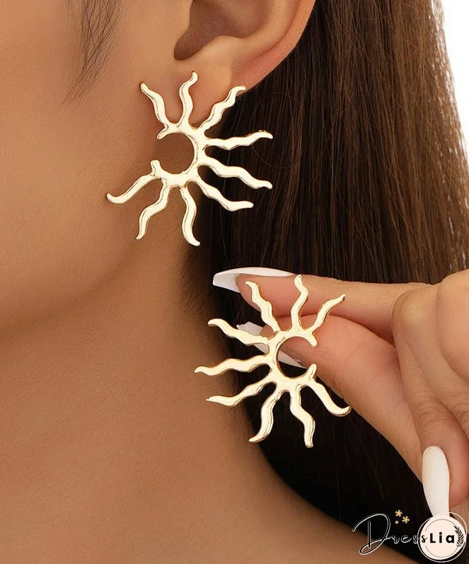 Oversize Gold Copper Alloy Sun Stud Earrings