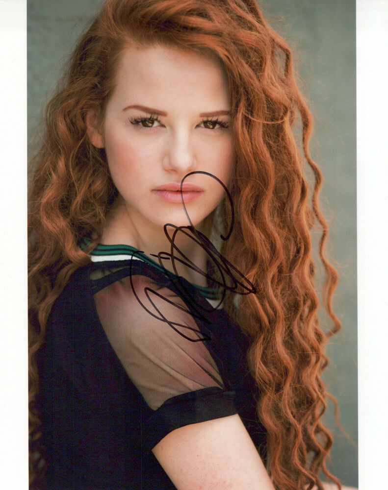 Madelaine Petsch glamour shot autographed Photo Poster painting signed 8x10 #13