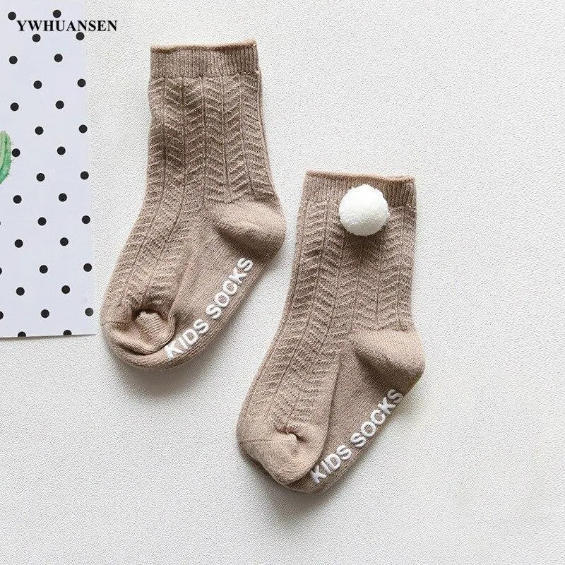 YWHUANSEN 0 to 4 Yrs Ruffle Edge Non-Skid Cotton Socks with Grip For Kids Toddlers Baby Girl Boneless Socks Four Seasons Newborn