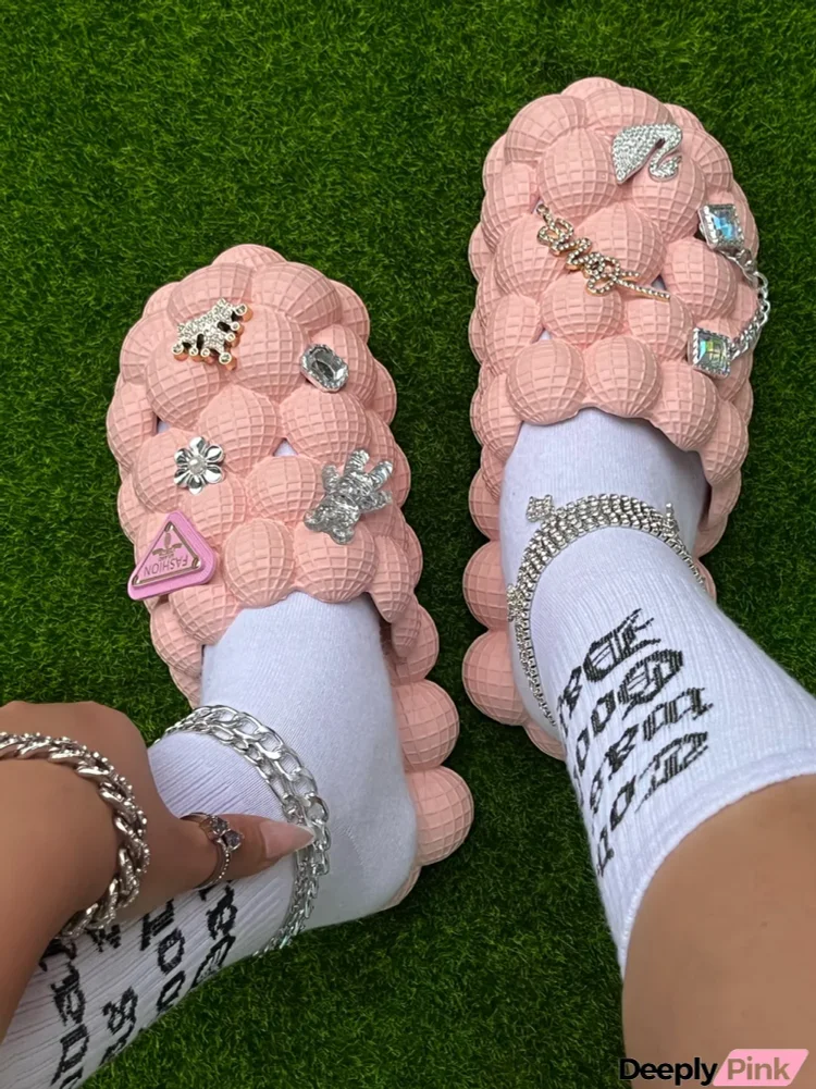 Sandals and slippers Unisex shoes Lychee shoes Bubble shoes Peanut shoes Hole shoes bubble Slides