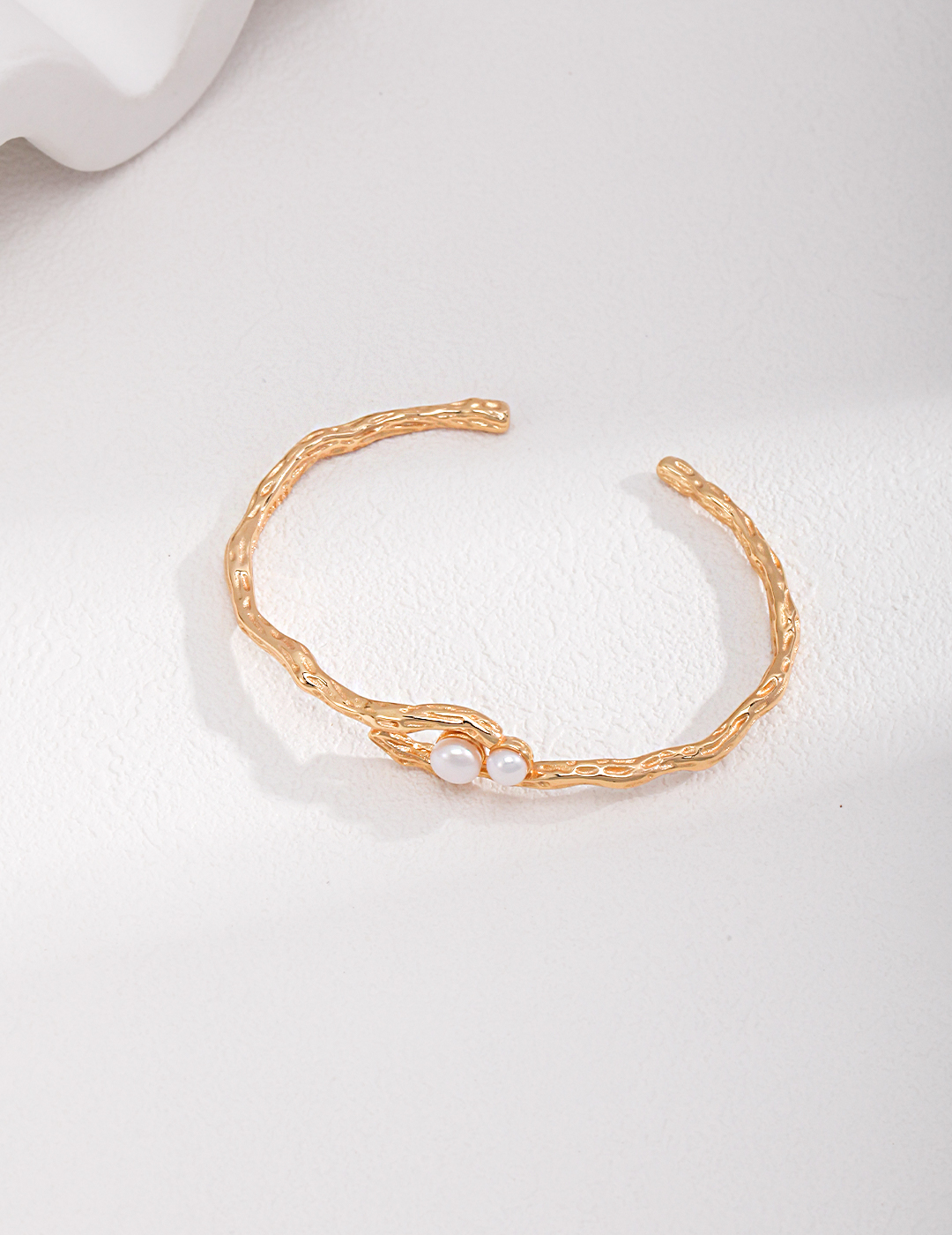  Water Ripple Pearl Bangle 