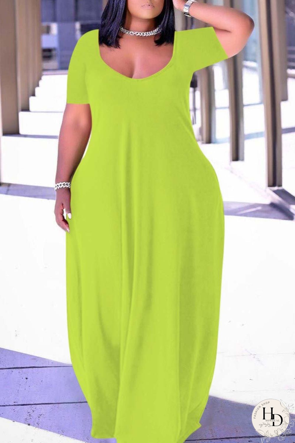 Pink Fashion Casual Plus Size Solid Patchwork V Neck Short Sleeve Dress