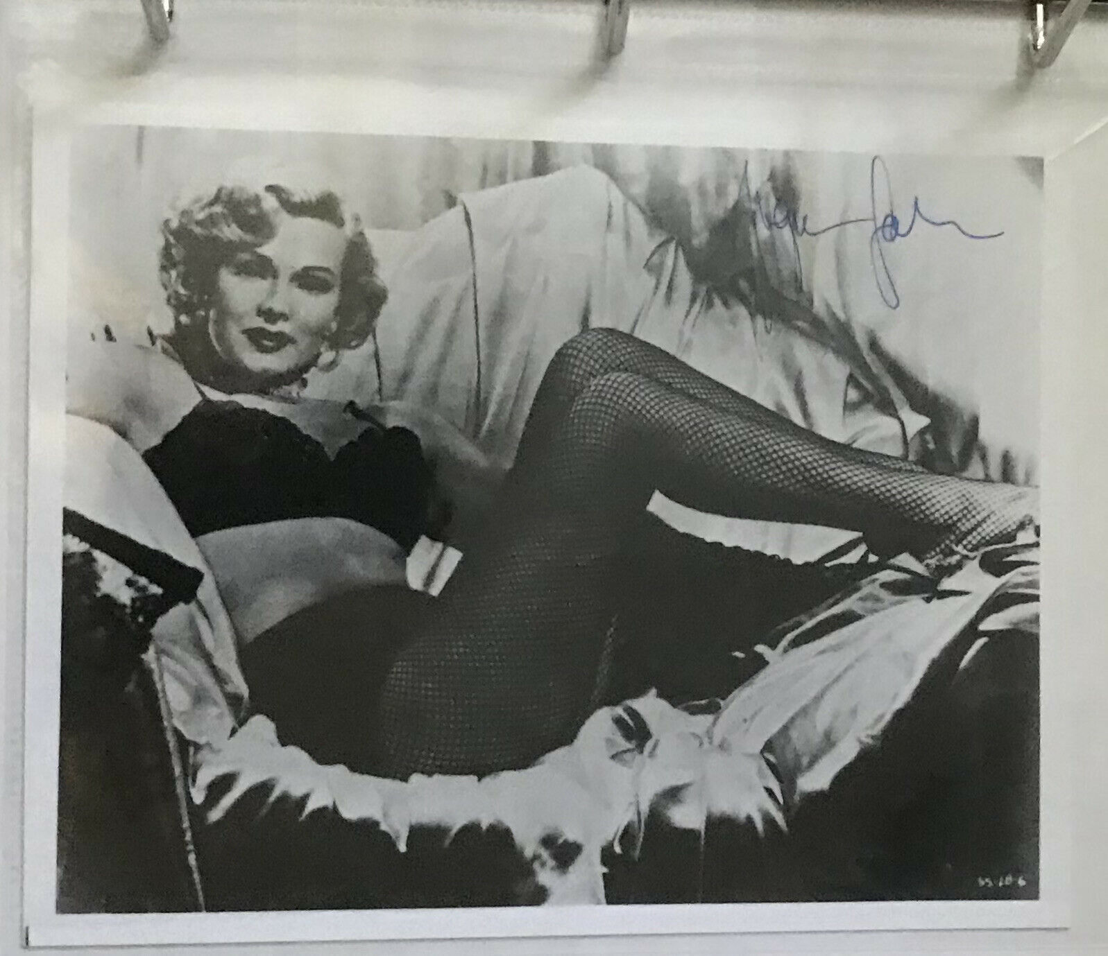 Zsa Zsa Gabor Hand Signed Autographed 8x10 Photo Poster painting with Hologram COA! RARE