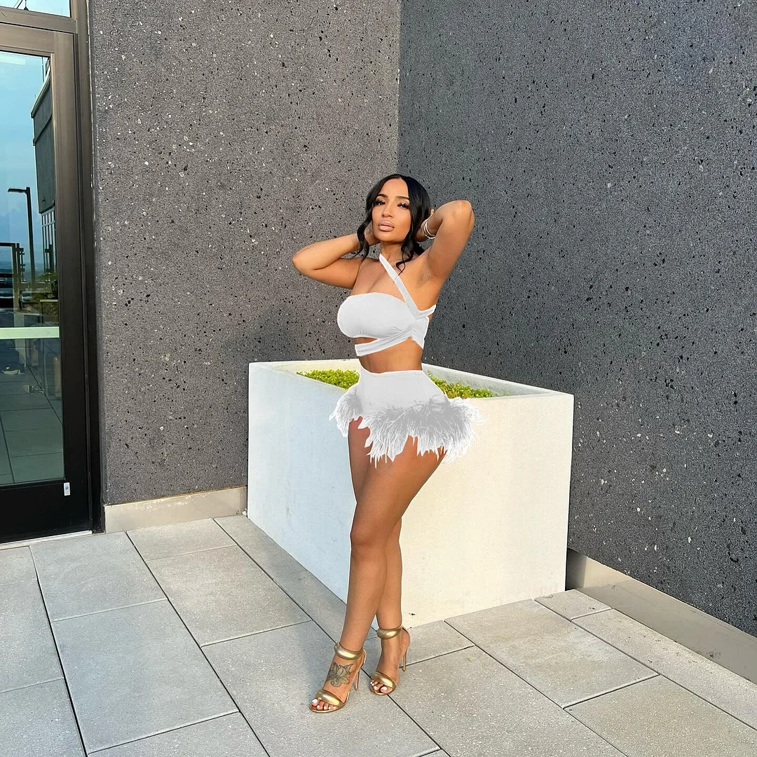 CM.YAYA Workout Women Two 2 Piece Set Outfits Sweatsuit 2022 Summer Mini Tank and Feather Shorts Sexy Matching Set Tracksuit