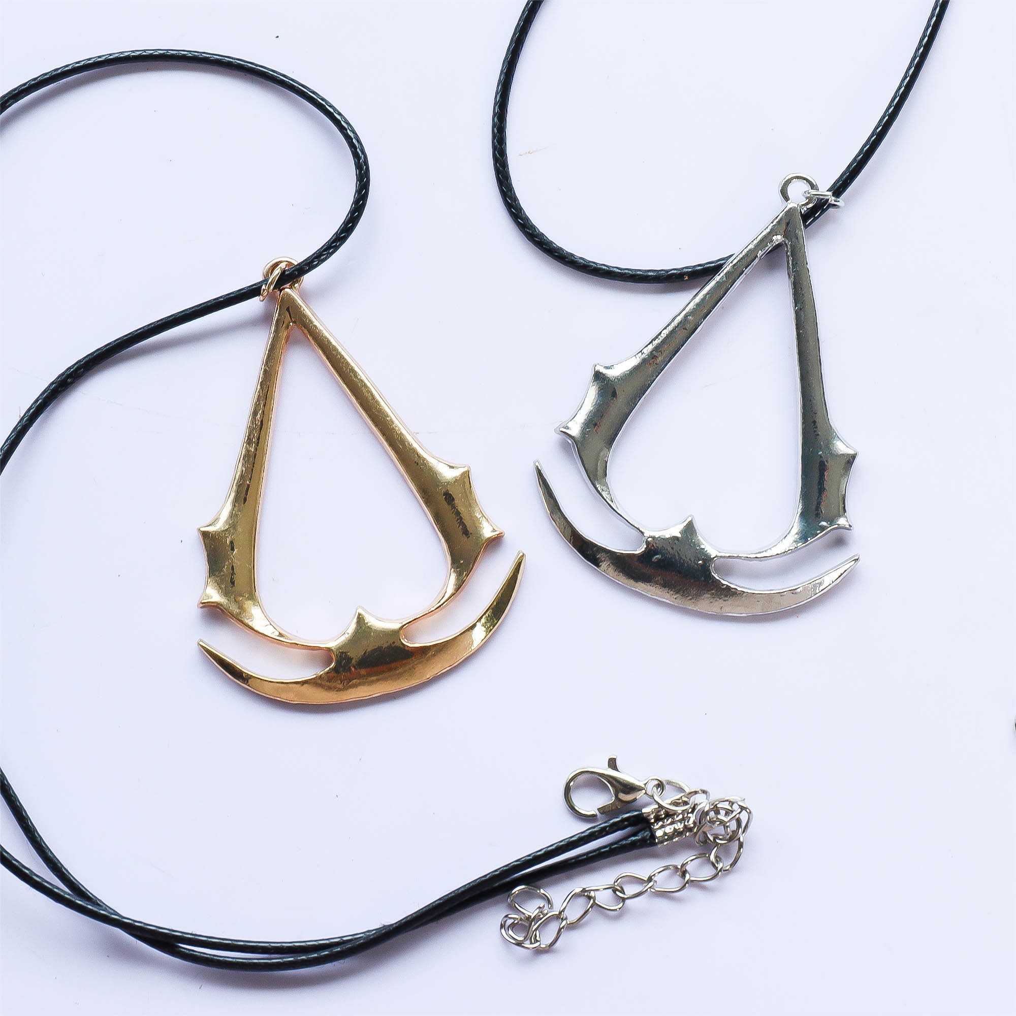 Myhiddenblade Assassins creed Necklaces  - MyHiddenBlade