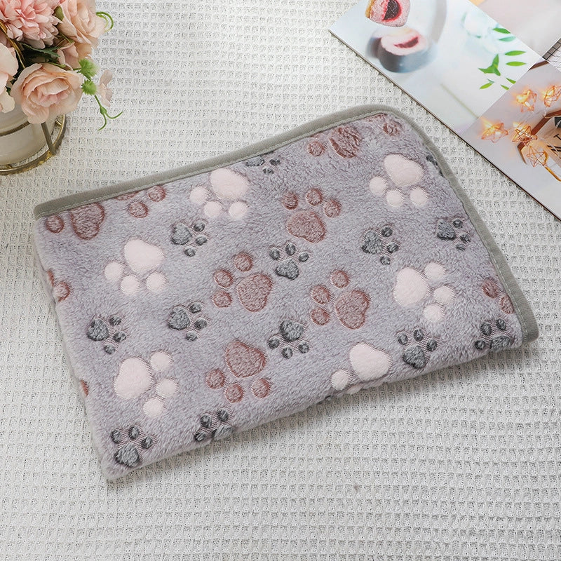 In Stock Pet Blanket Four Seasons Universal Cat And Dog Blanket Thickened Flannel Paw Printing Blanket Pet Supplies