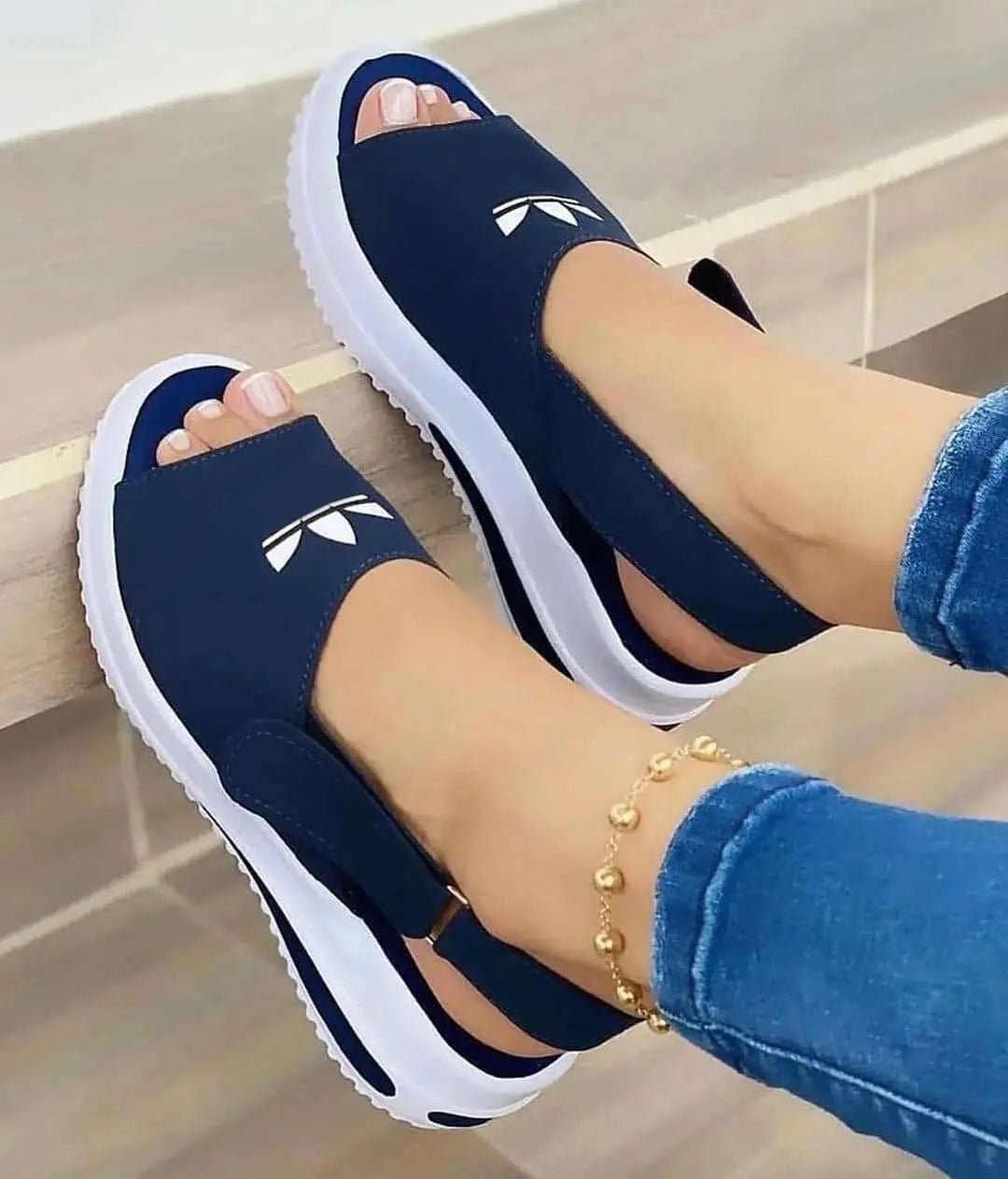 2022 nuevos zapatos de mujer verano Velcro Casual sandalias romanas