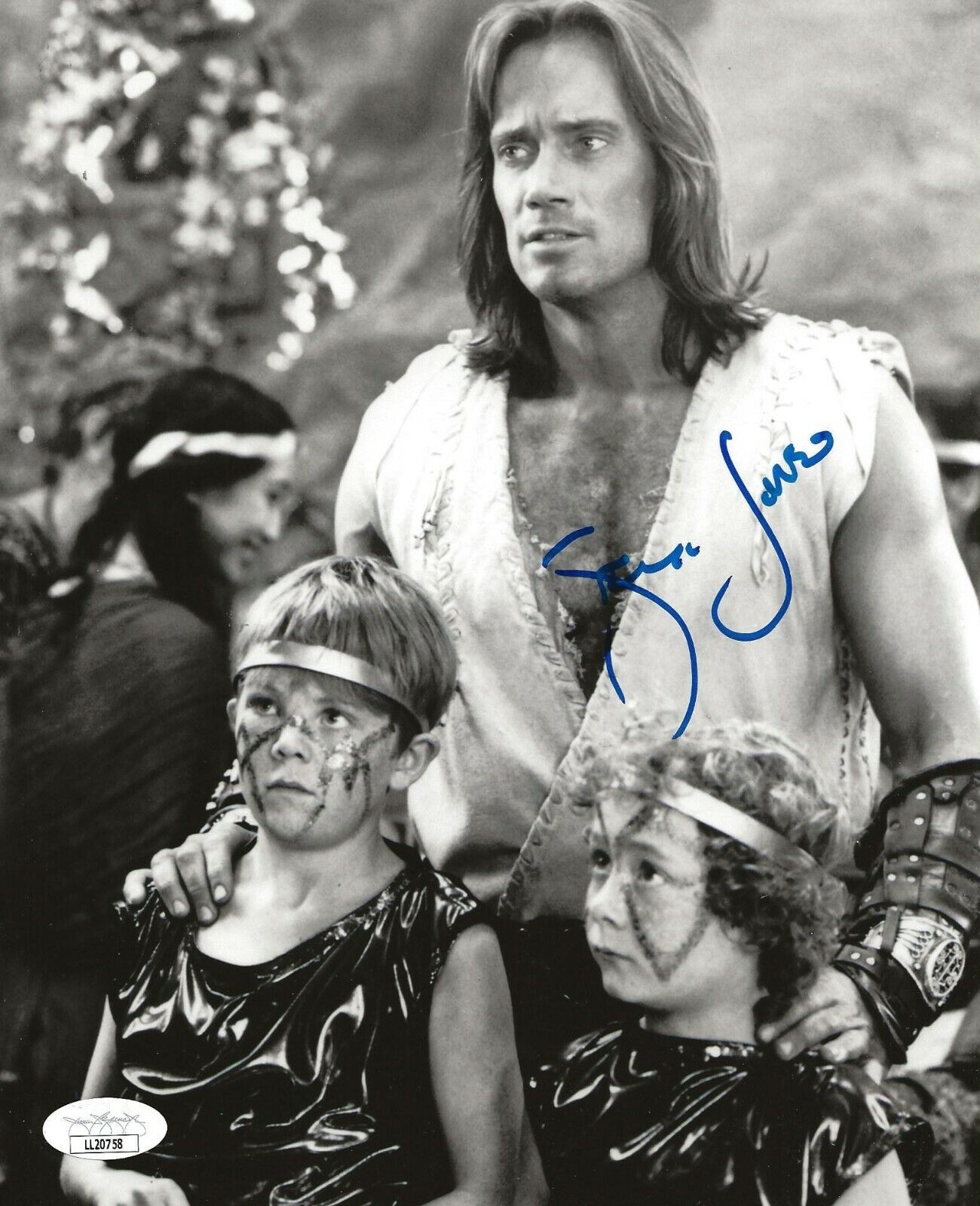 Kevin Sorbo signed Hercules 8x10 Photo Poster painting autographed 3 JSA