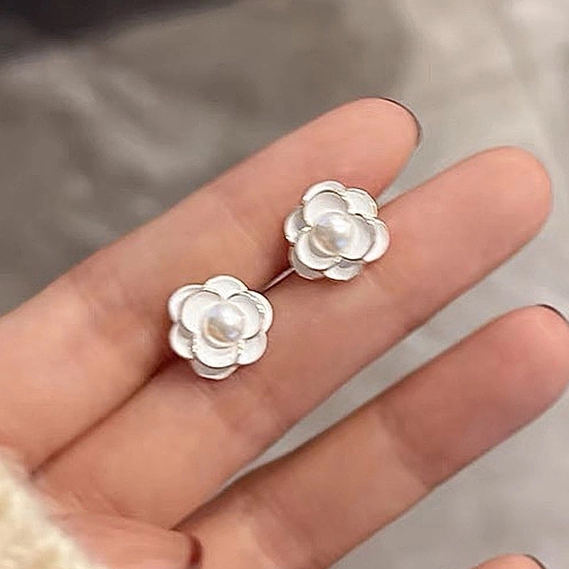 1 Pair Elegant Minimalist Streetwear Flower Bow Knot Plating Inlay Alloy Artificial Pearls Zircon Ear Studs