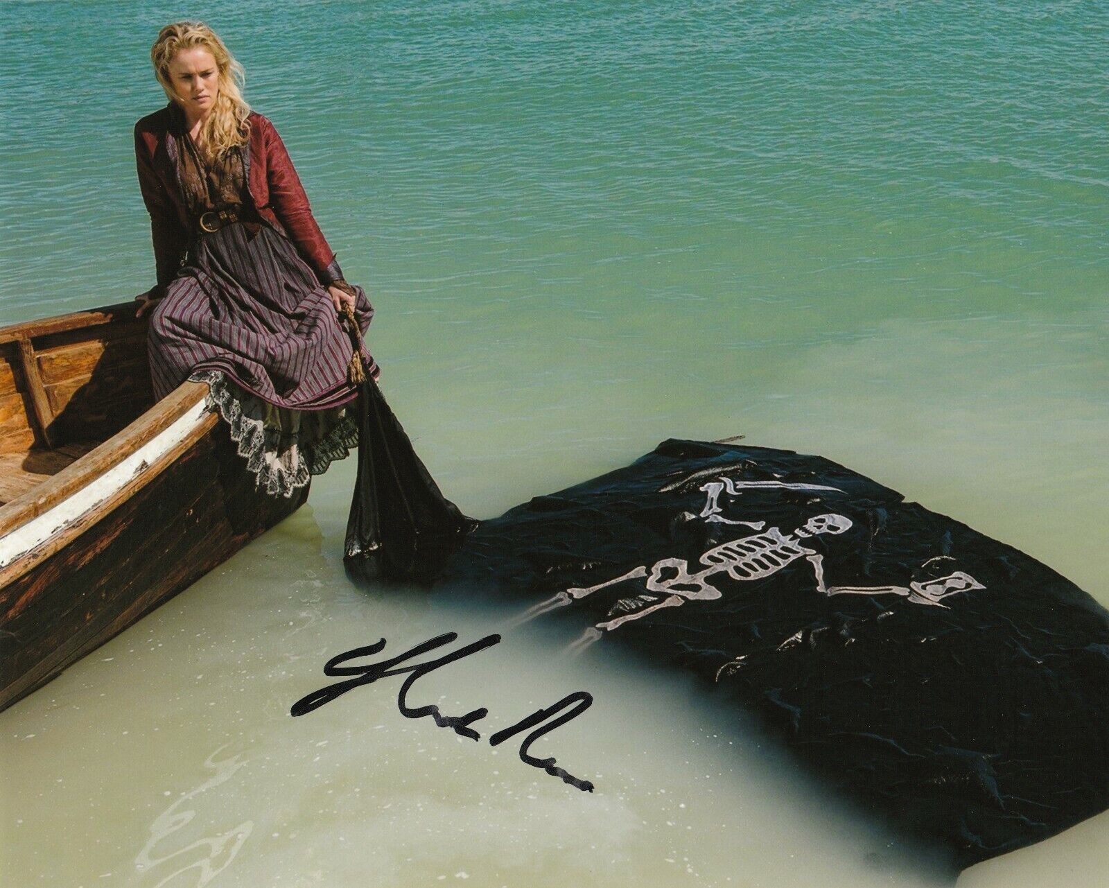 Hannah New 'Black Sails' Autographed 8x10 Photo Poster painting with CoA & Full Signing Details