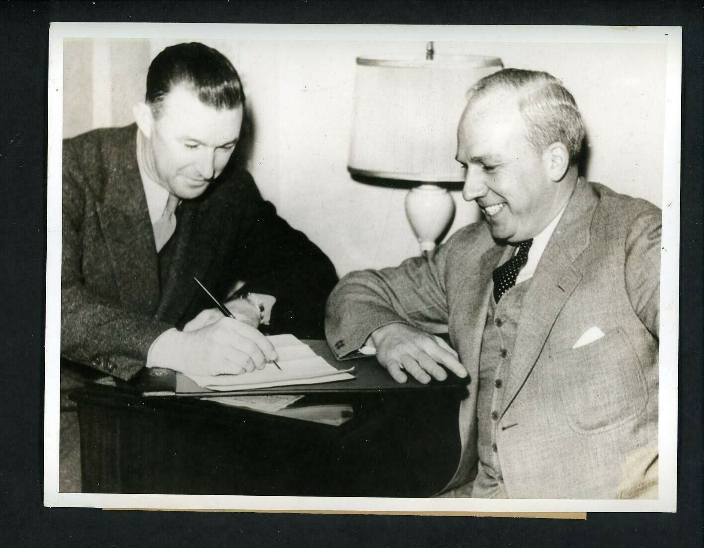 Cincinnati Reds General Manager Warren Giles & Chuck Dressen 1936 Press Photo Poster painting