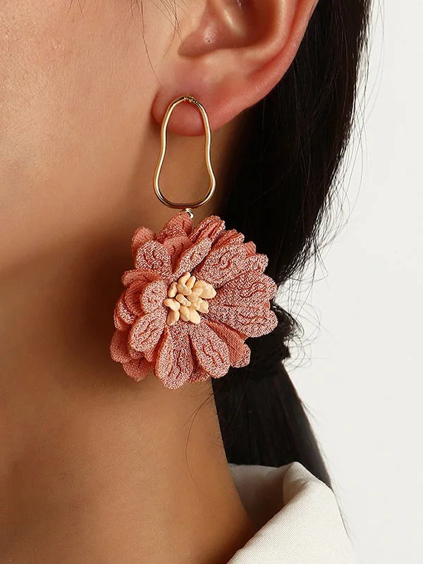 Flower Shape Drop Earrings