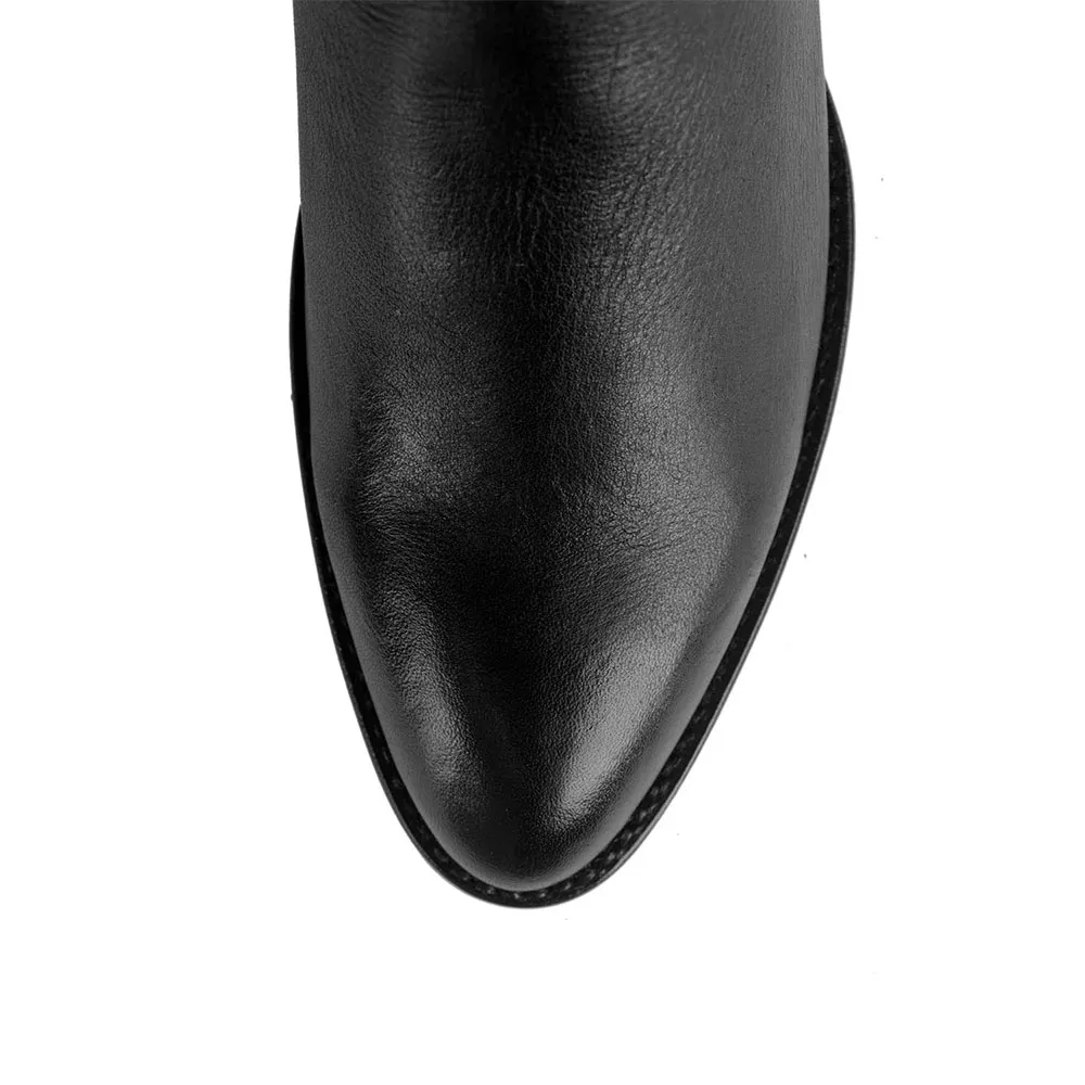 Black Faux Leather Closed Toe Chunky Heel Walking Pull On Cowgirl Boots