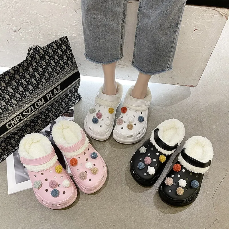 Winter Women Platform Plush Cartoon Slippers Woman Furry Thick Bottom Slides Girls Heighten Garden Shoes Female Hole Shoes Clogs