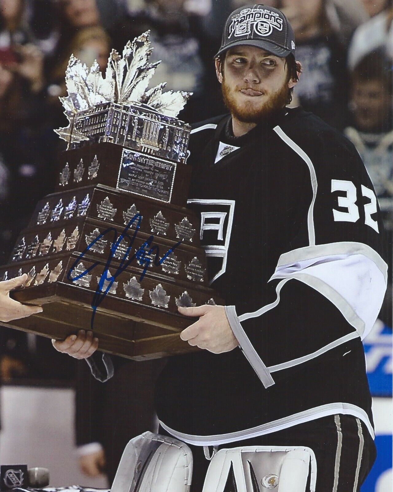 Jonathan Quick Signed 8x10 Photo Poster painting Conn Smythe Los Angeles Kings Autographed COA