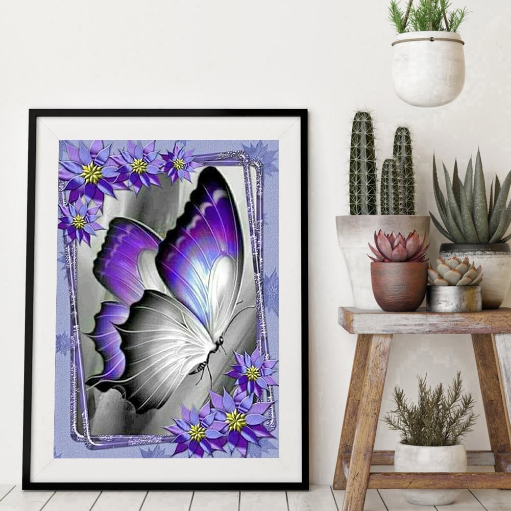 Purple Butterfly - Full Round Diamond Painting