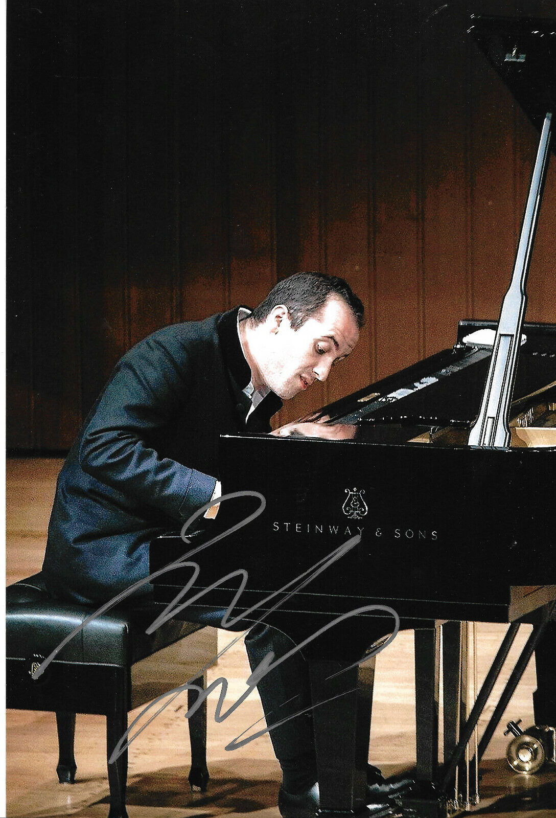 Igor Levit Pianist signed 8x12 inch Photo Poster painting autograph