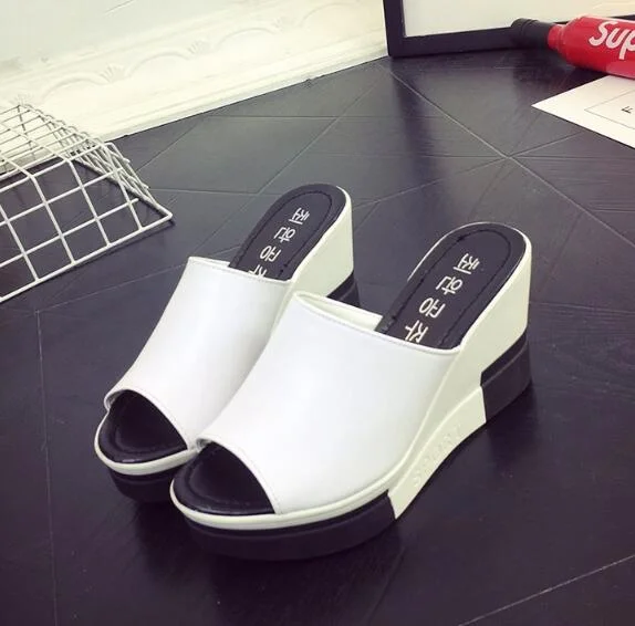Qengg New Summer Slippers Women Platform Sandals Shoes Woman Slides Beach Platform Slip-on Round Toe White Flip Flops W05