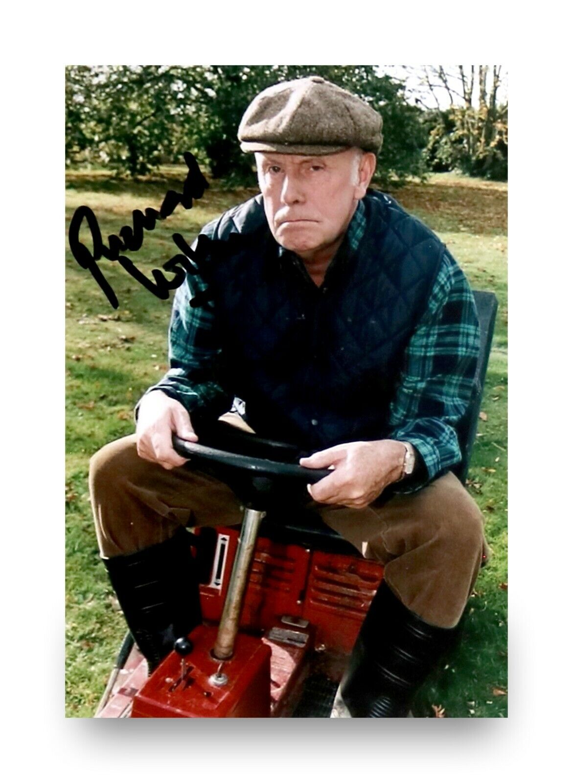 Richard Wilson Signed 6x4 Photo Poster painting One Foot In The Grave Victor Autograph + COA