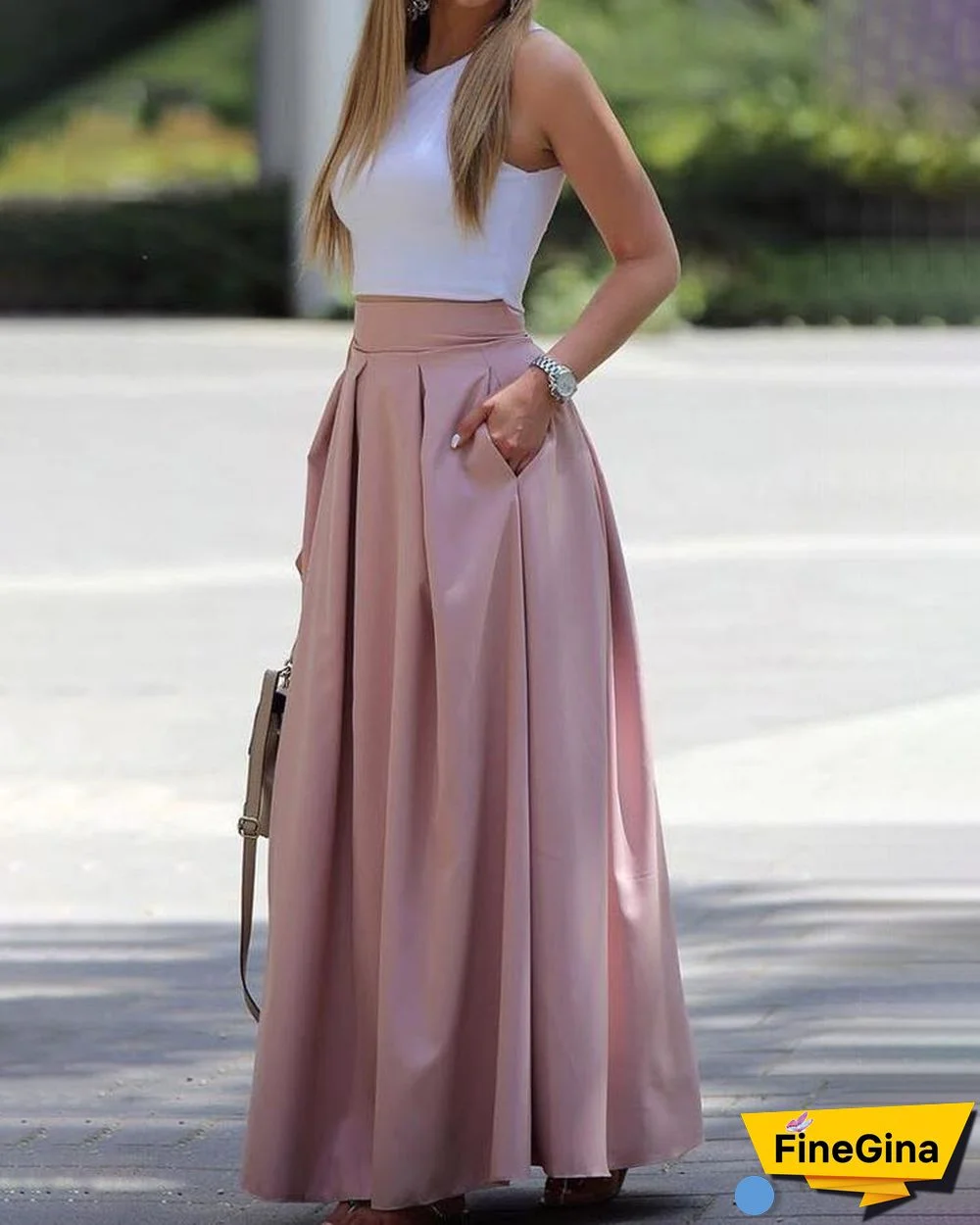 Solid Pleated Skirt