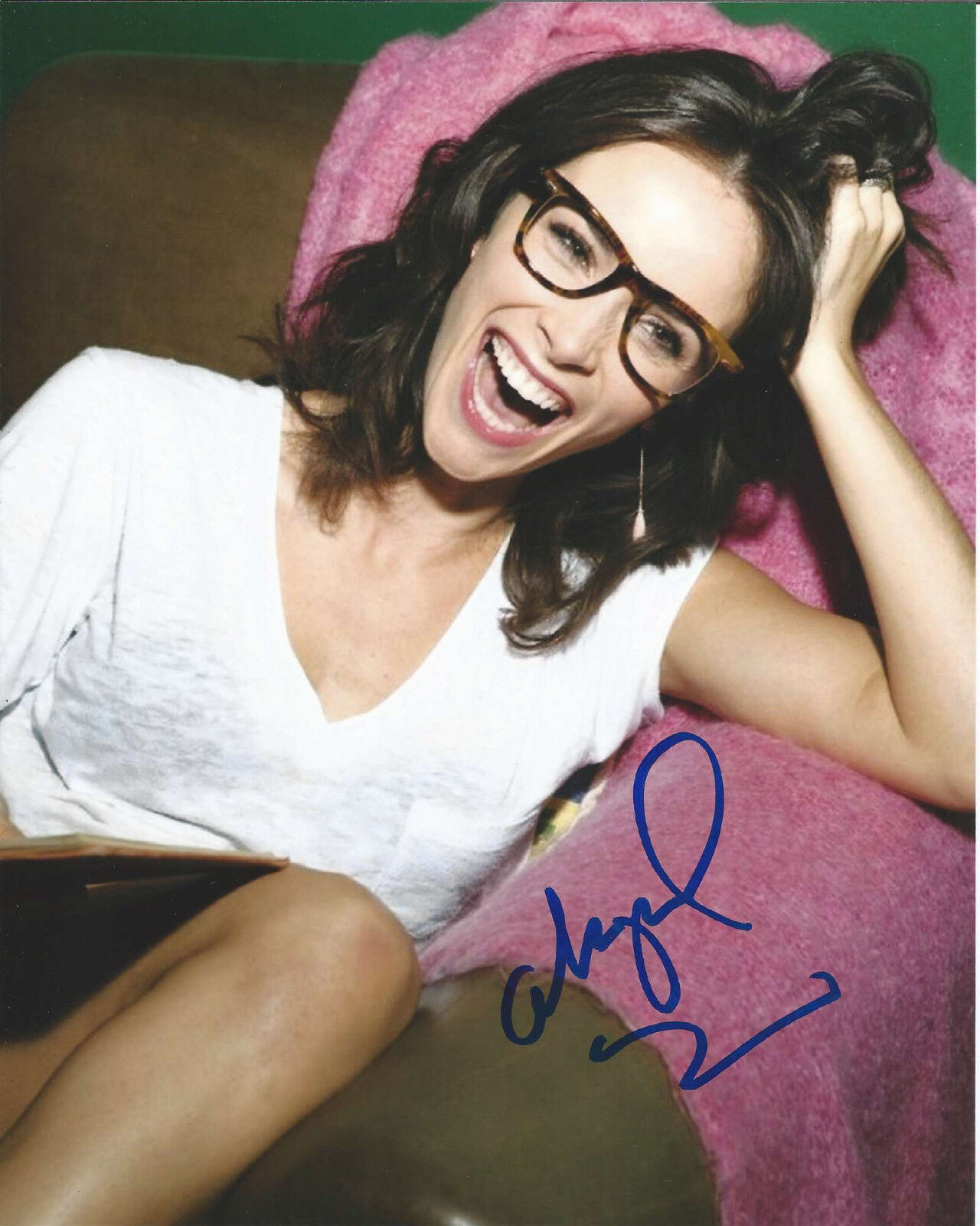 ACTRESS ABIGAIL SPENCER SIGNED AUTHENTIC SUITS 8X10 Photo Poster painting w/COA THE FORGER