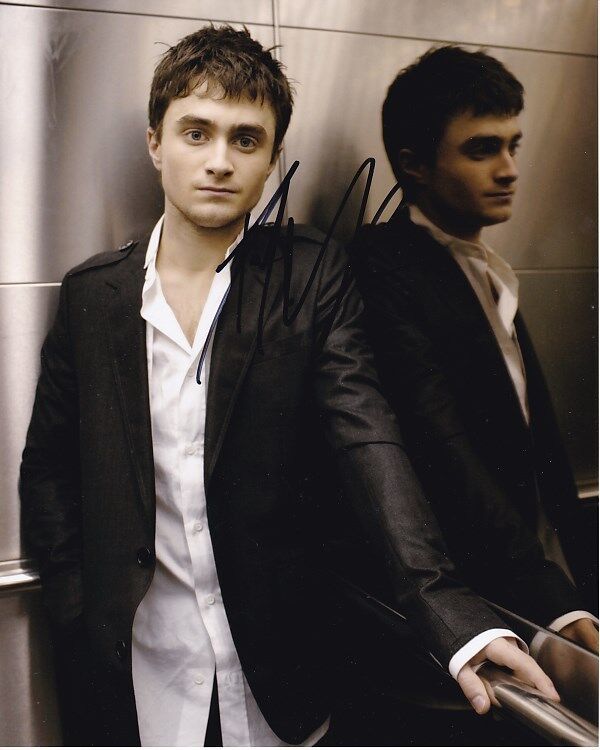 DANIEL RADCLIFFE Signed Autographed Photo Poster painting